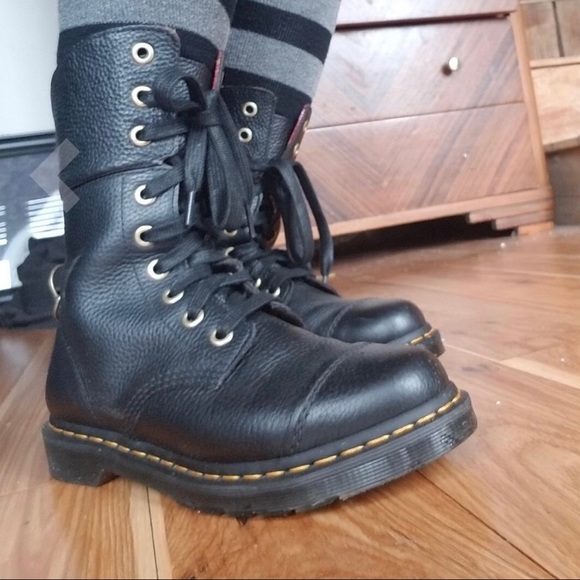 Sold - Picture 2 of 9